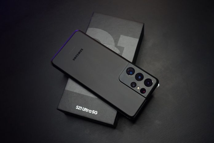 iPhone vs. Samsung Phones: Which Is Better?