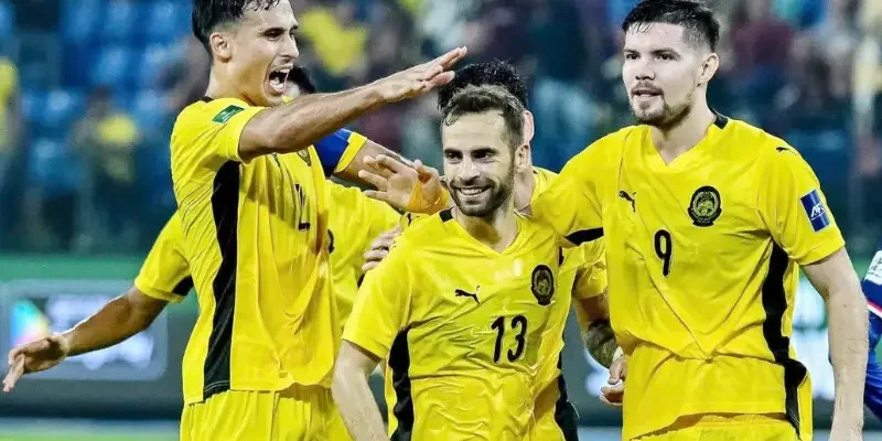 FIFA yêu cầu xác minh giấy tờ của cầu thủ