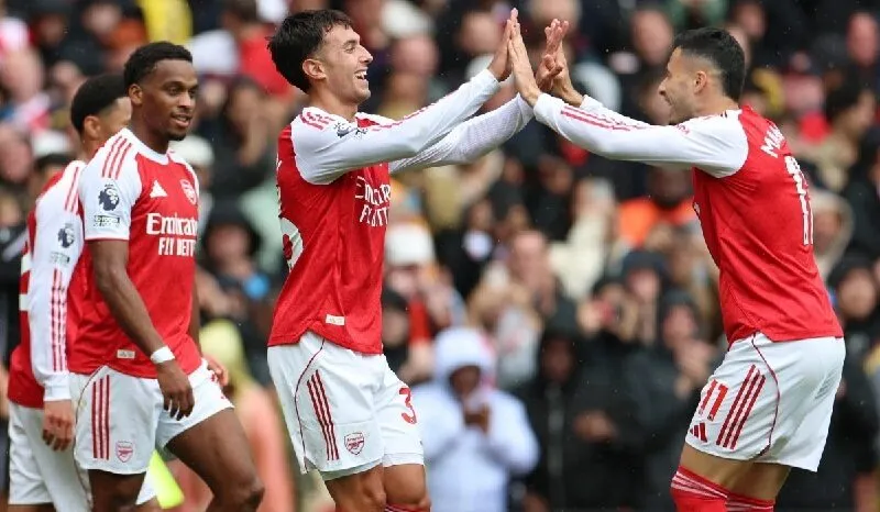 Đội bóng cần tận dụng tối đa lợi thế sân nhà để dành chiến thắng